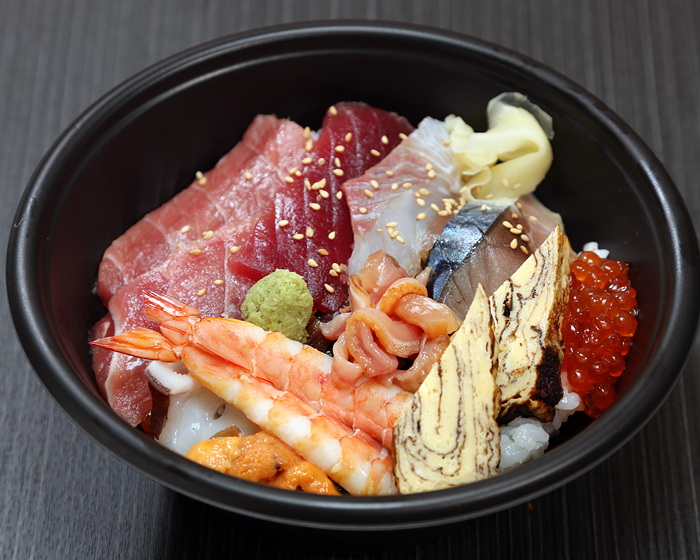 海鮮丼